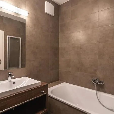 Appartement Stadtdomizil 10 *